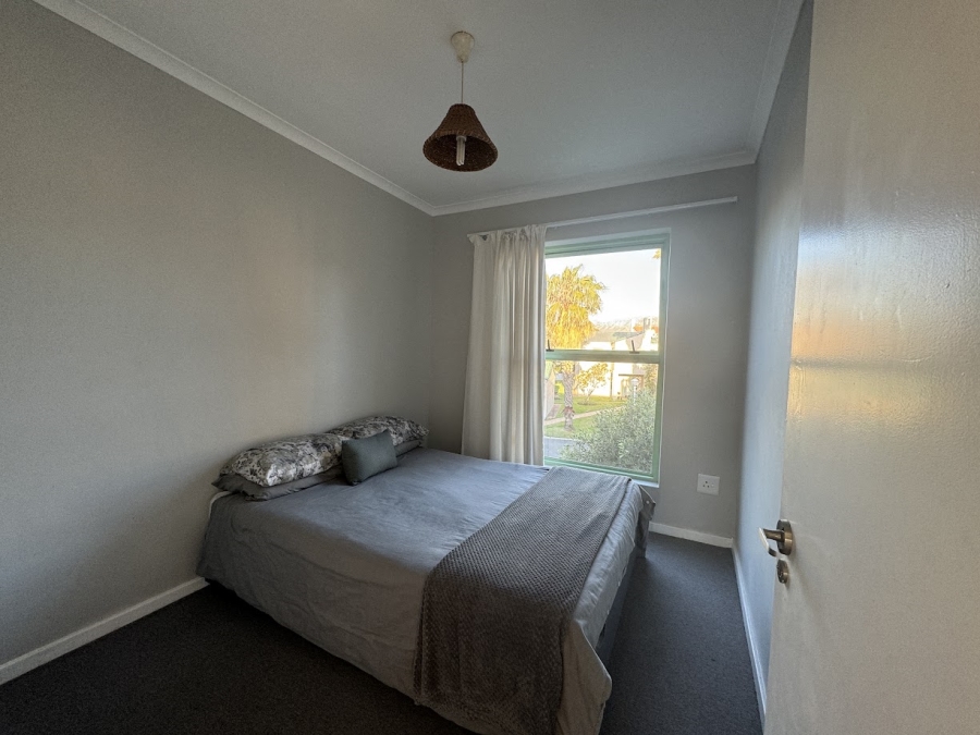 To Let 2 Bedroom Property for Rent in Greenways Golf Estate Western Cape